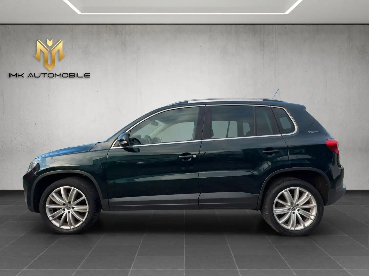 Volkswagen Tiguan 2.0 TDI Team BMT*PANO*SHZ*PARKASSISTENT* Grün - 2