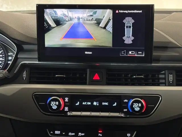Audi A4 view 25