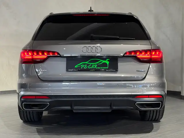 Audi A4 view 13