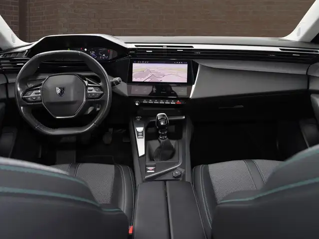 Peugeot 308 view 13