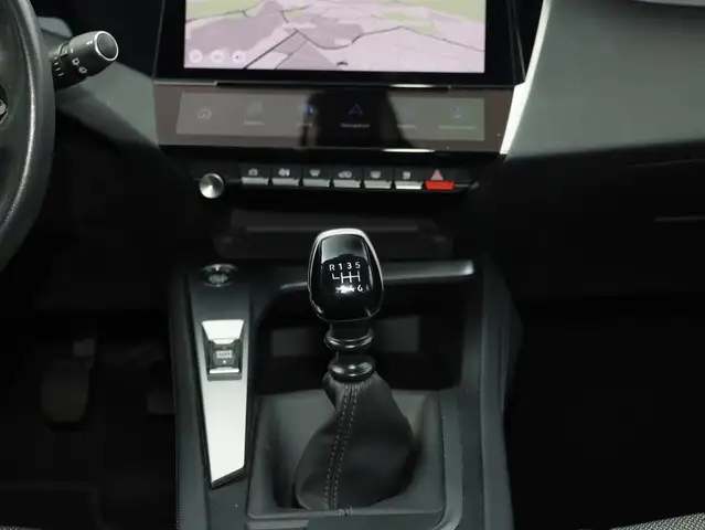 Peugeot 308 view 12