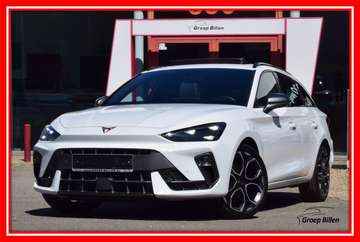 ST 1.5eTSi 2 JAAR GARANTIE - CARPLAY - PANO DAK - KEYLESS - AMBI LIGHT