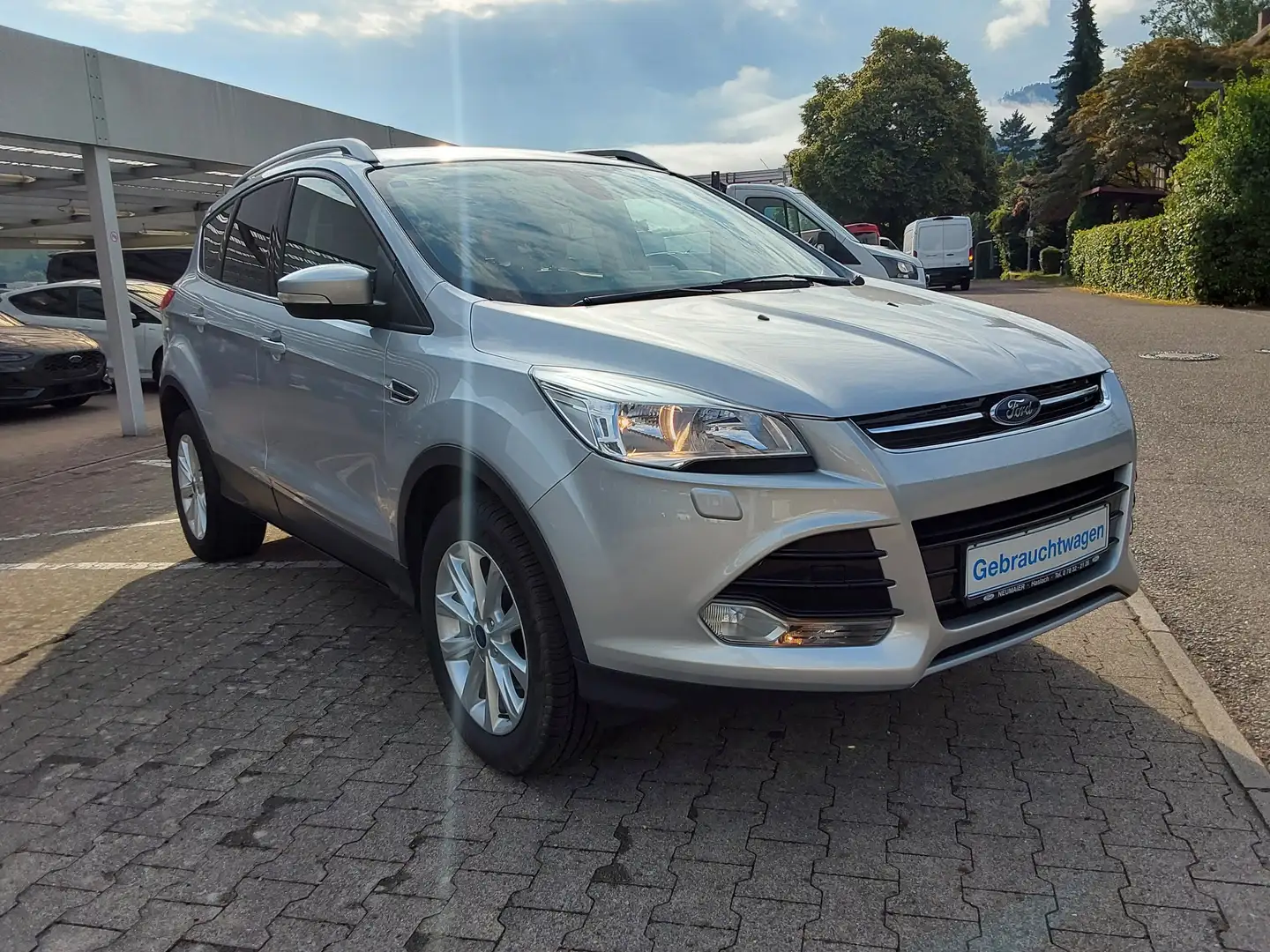 Ford Kuga Titanium Silber - 2