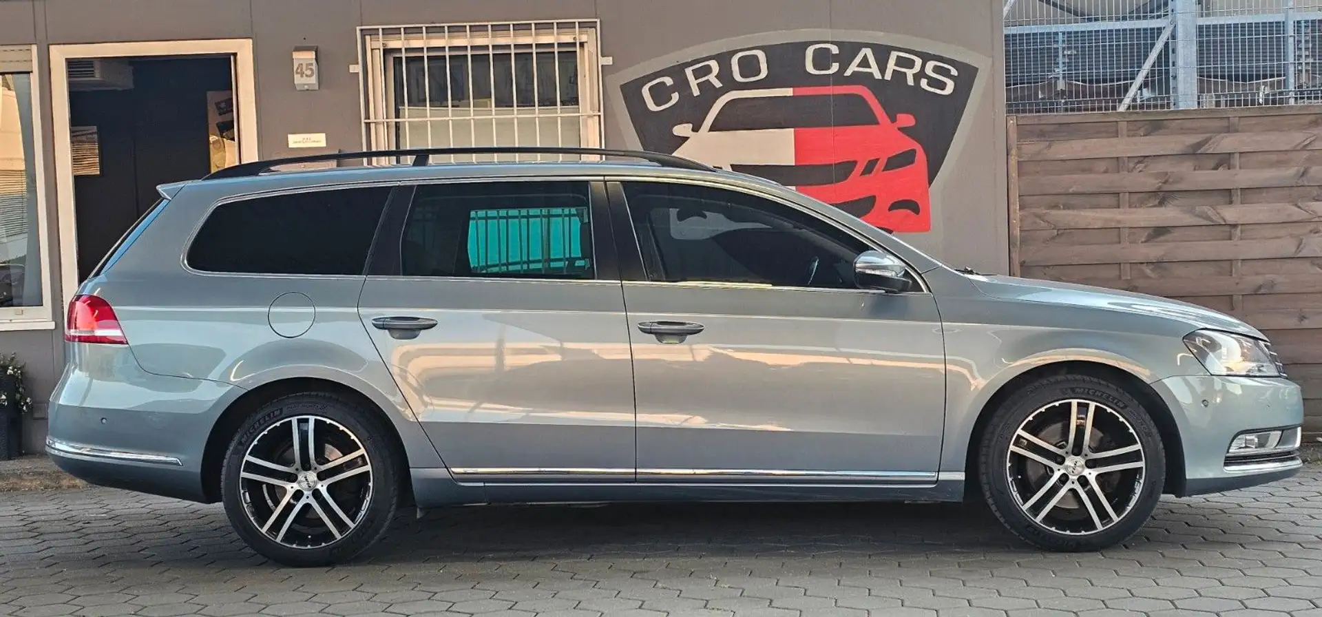 Volkswagen Passat Variant Comfortline BlueMotion*TÜV06.27* Grijs - 2