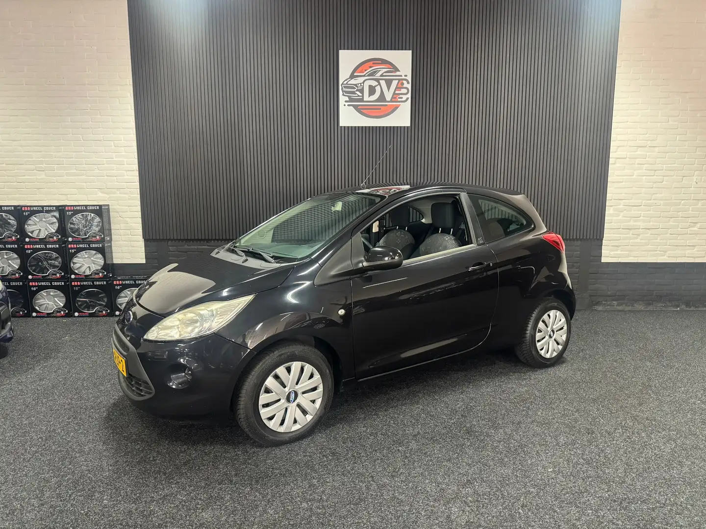 Ford Ka/Ka+ 1.2 Comfort start/stop, AIRCO, MOOIE AUTO Schwarz - 1