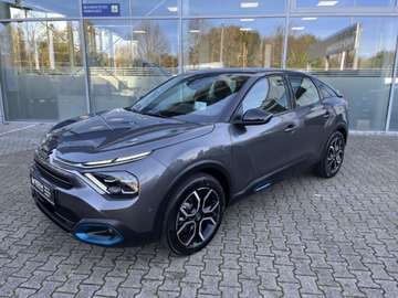 E-136 FEEL PACK Navi Kamera Kurvenlicht CarPlay