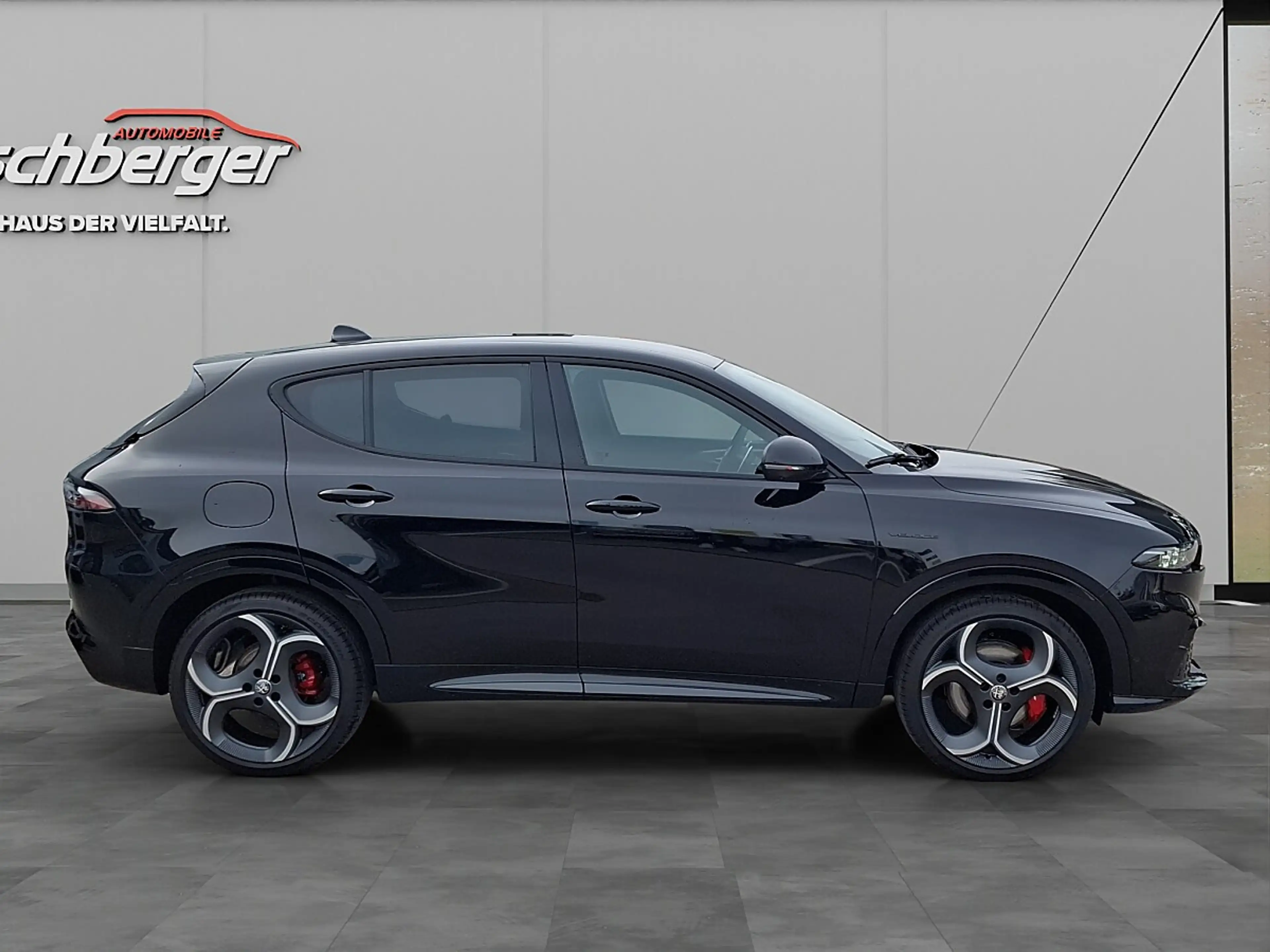 Alfa Romeo Tonale 1.5 Mild Hybrid Ibrida FWD Veloce — photo 4