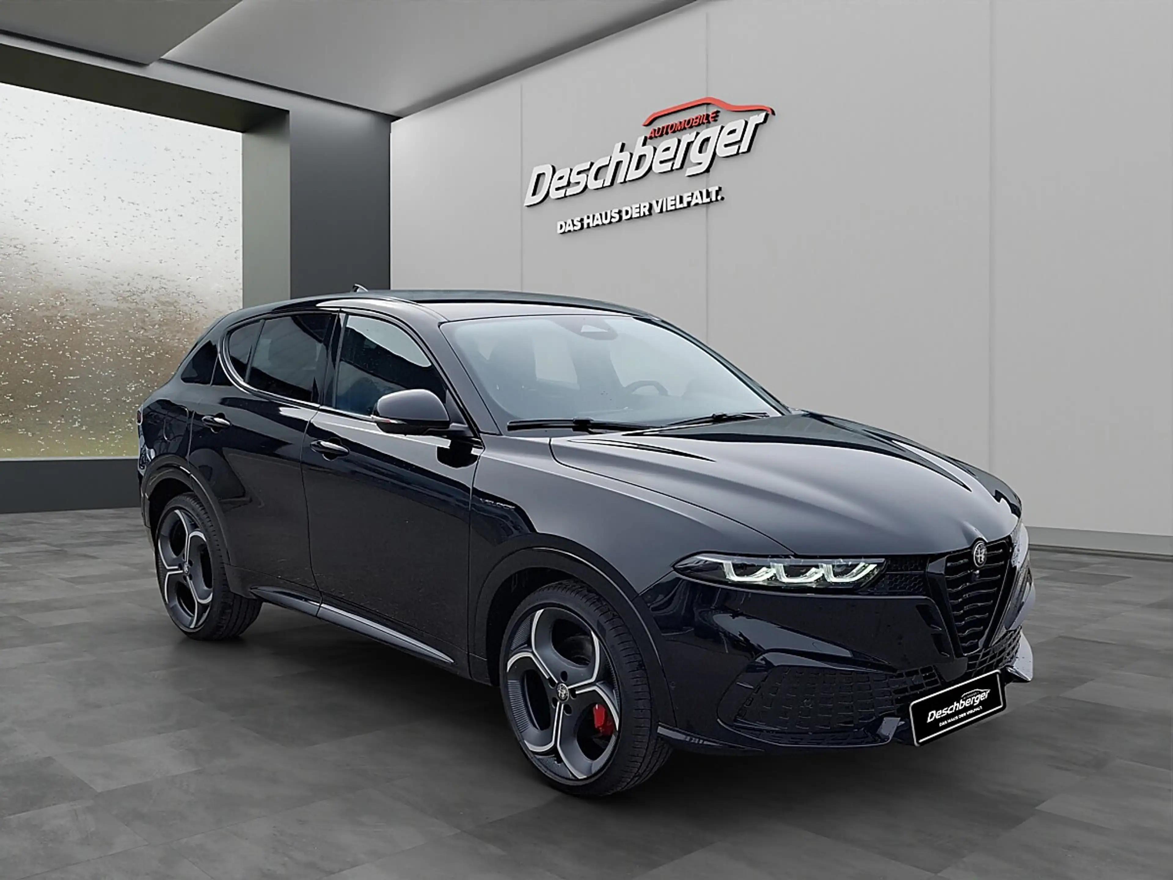 Alfa Romeo Tonale 1.5 Mild Hybrid Ibrida FWD Veloce — photo 2