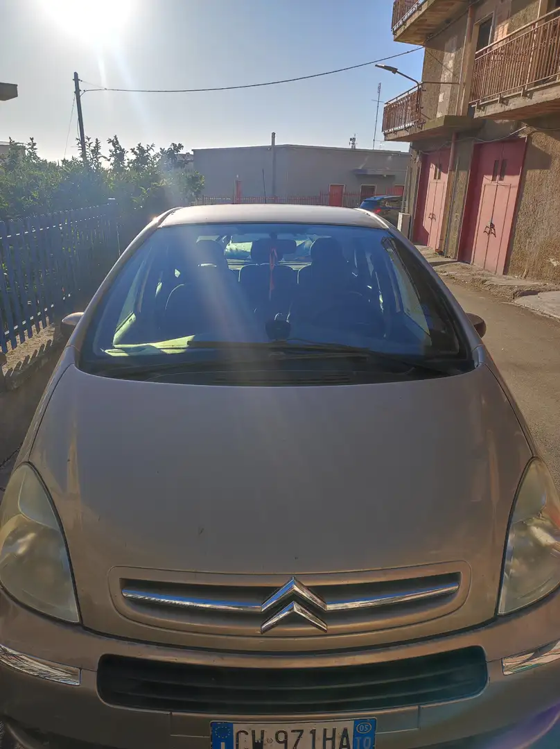 Citroen Xsara Xsara Picasso Picasso 1.8 16v Classique Beżowy - 2