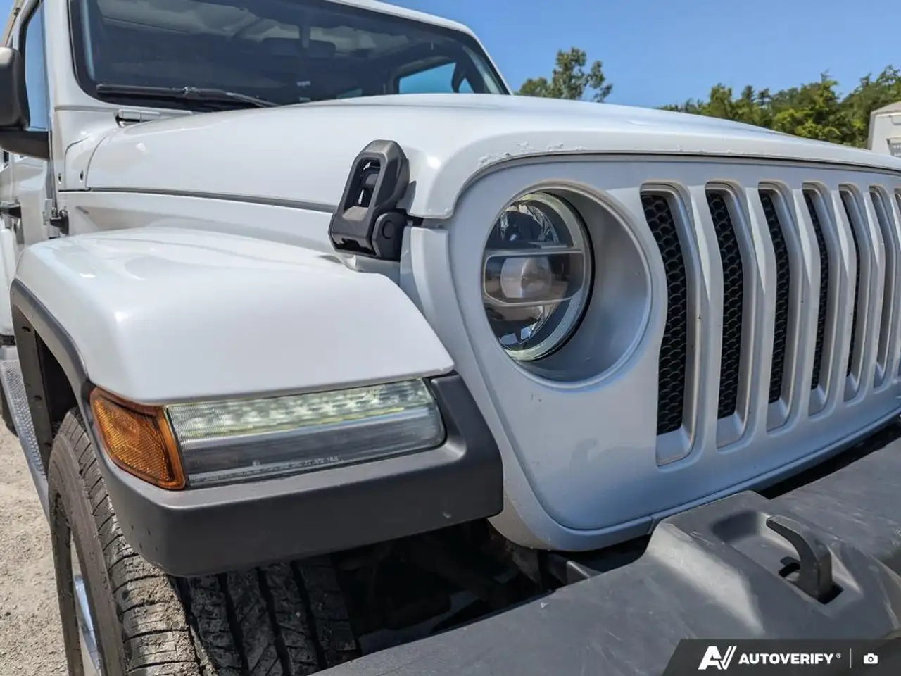 Jeep Wrangler photo Jeep Wrangler