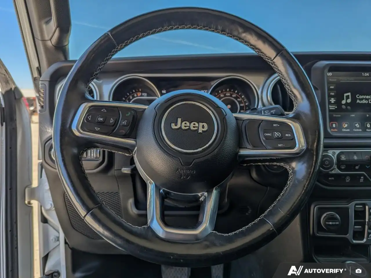 Jeep Wrangler photo Jeep Wrangler