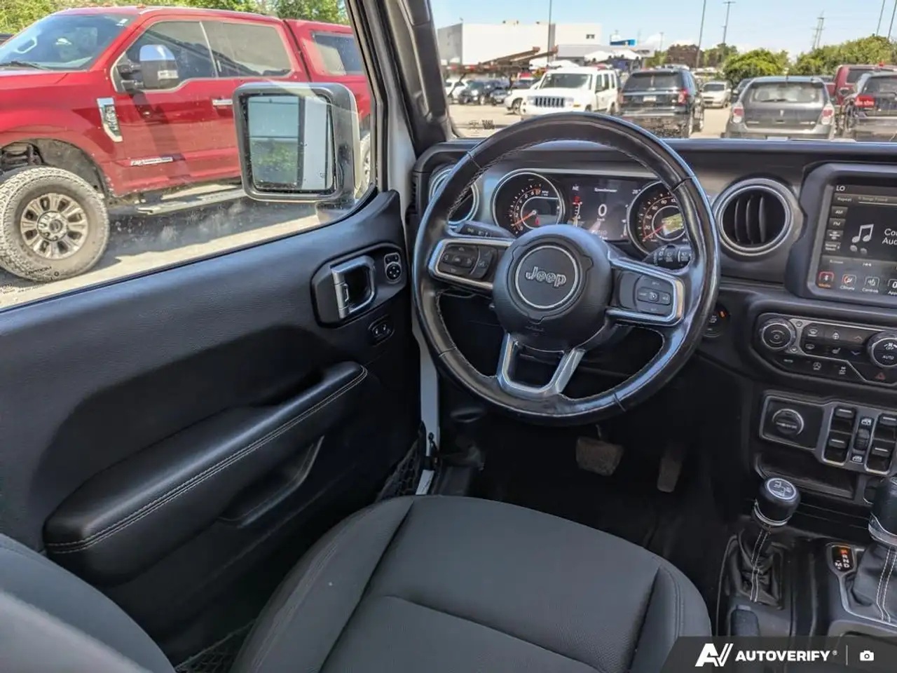 Jeep Wrangler photo Jeep Wrangler