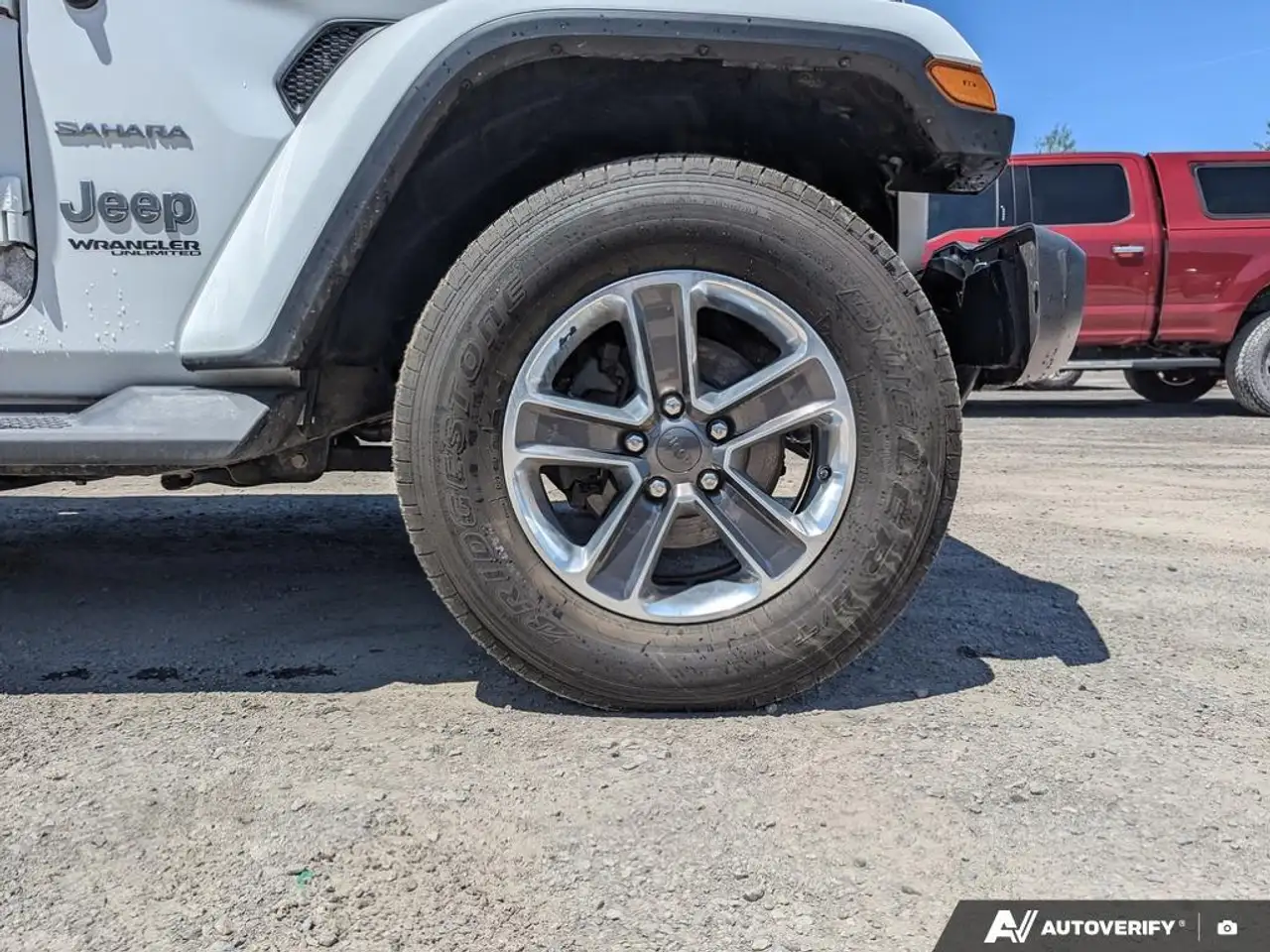 Jeep Wrangler photo Jeep Wrangler