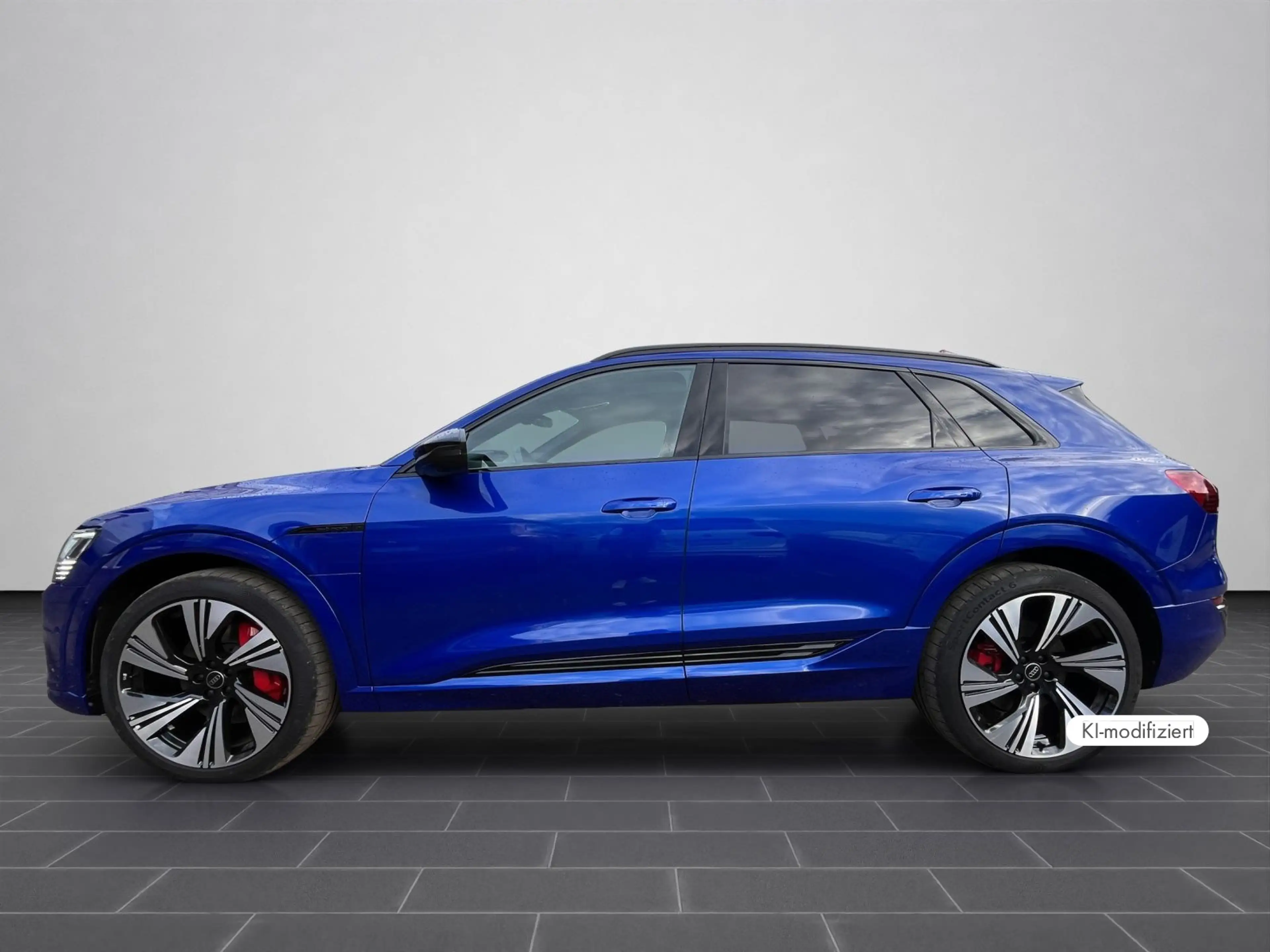 Audi Q8 e-tron S line 55 e-tron quattro AHK B&O PANO — photo 7