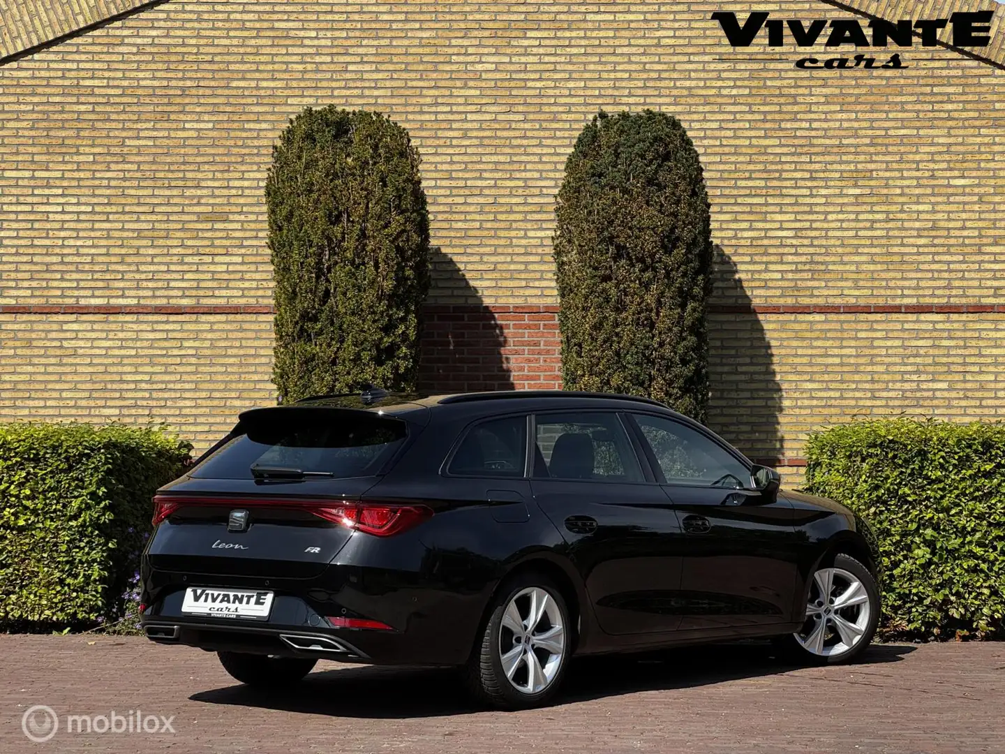SEAT Leon Sportstourer 1.5 TSI FR Business Intense Virtual D Noir - 2