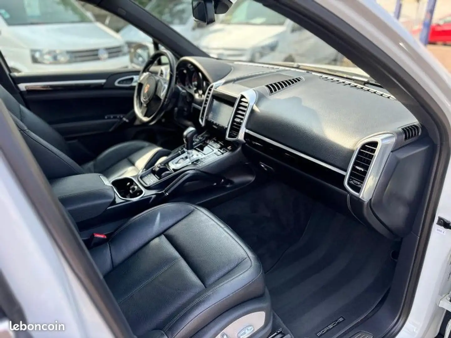 Porsche Cayenne (958) S Blanc - 2