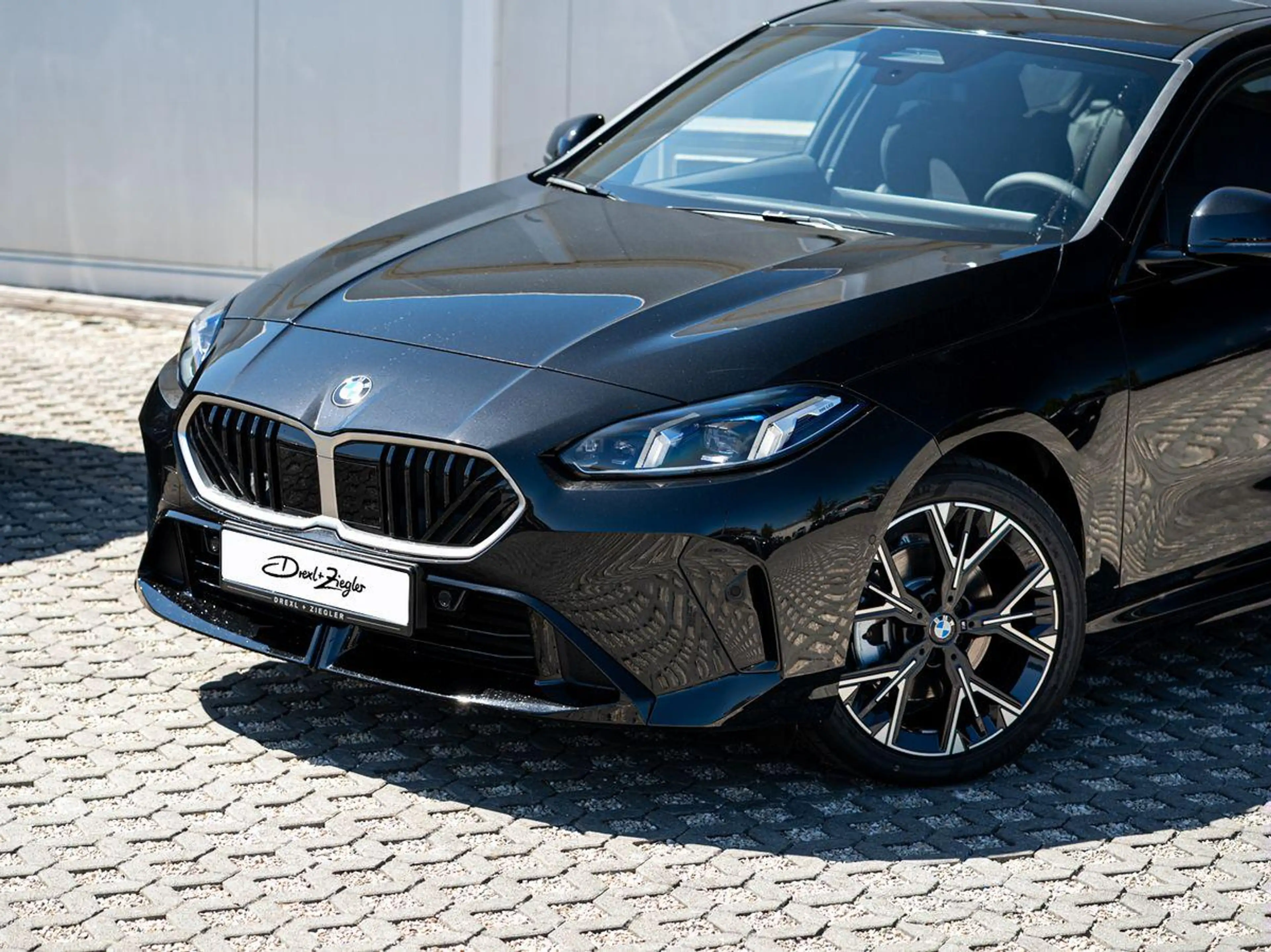 BMW 118 d M Sport PANO aLED KoZg eKlappe Lenkr-Heiz — photo 4
