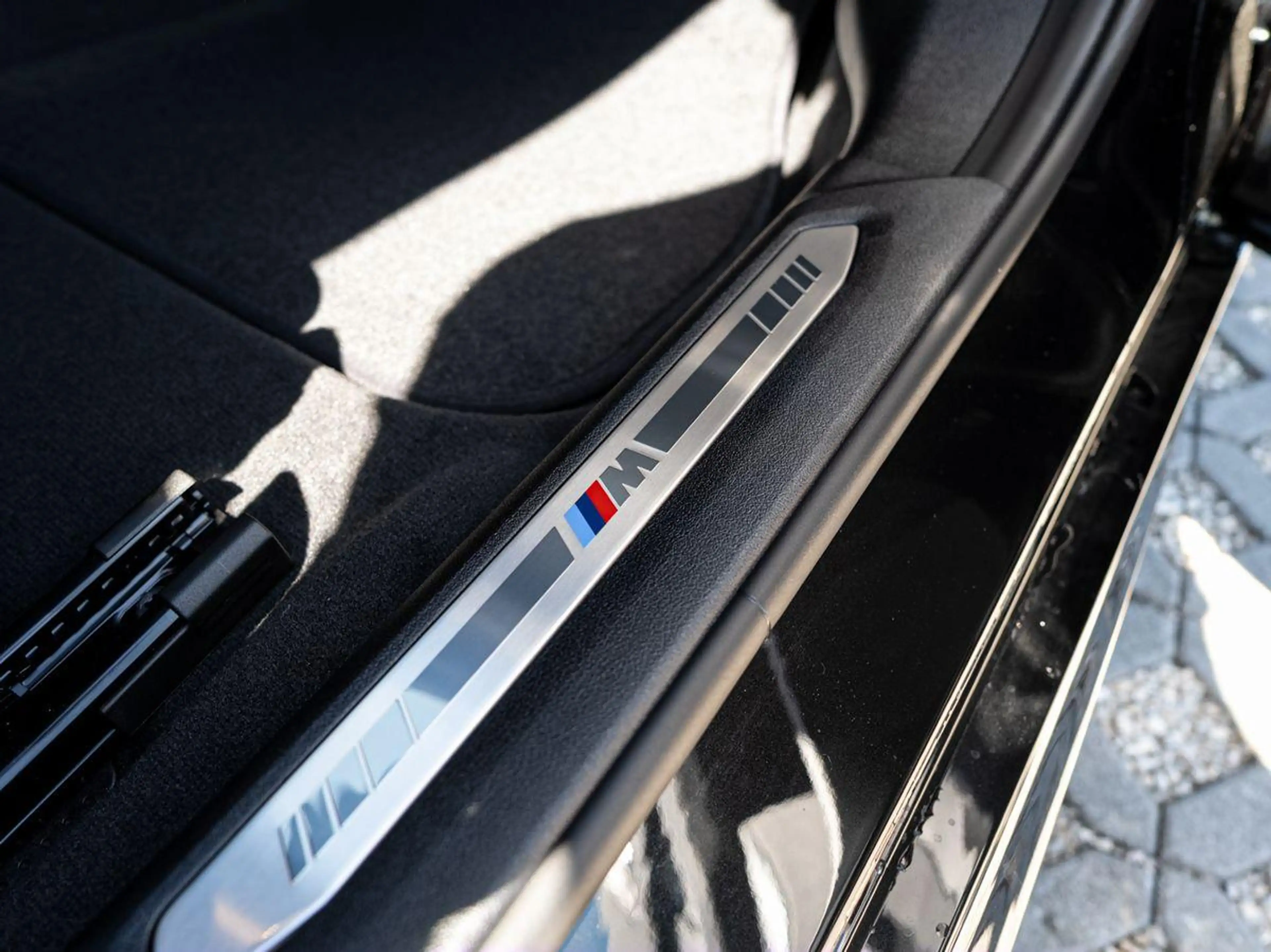 BMW 118 d M Sport PANO aLED KoZg eKlappe Lenkr-Heiz — photo 12