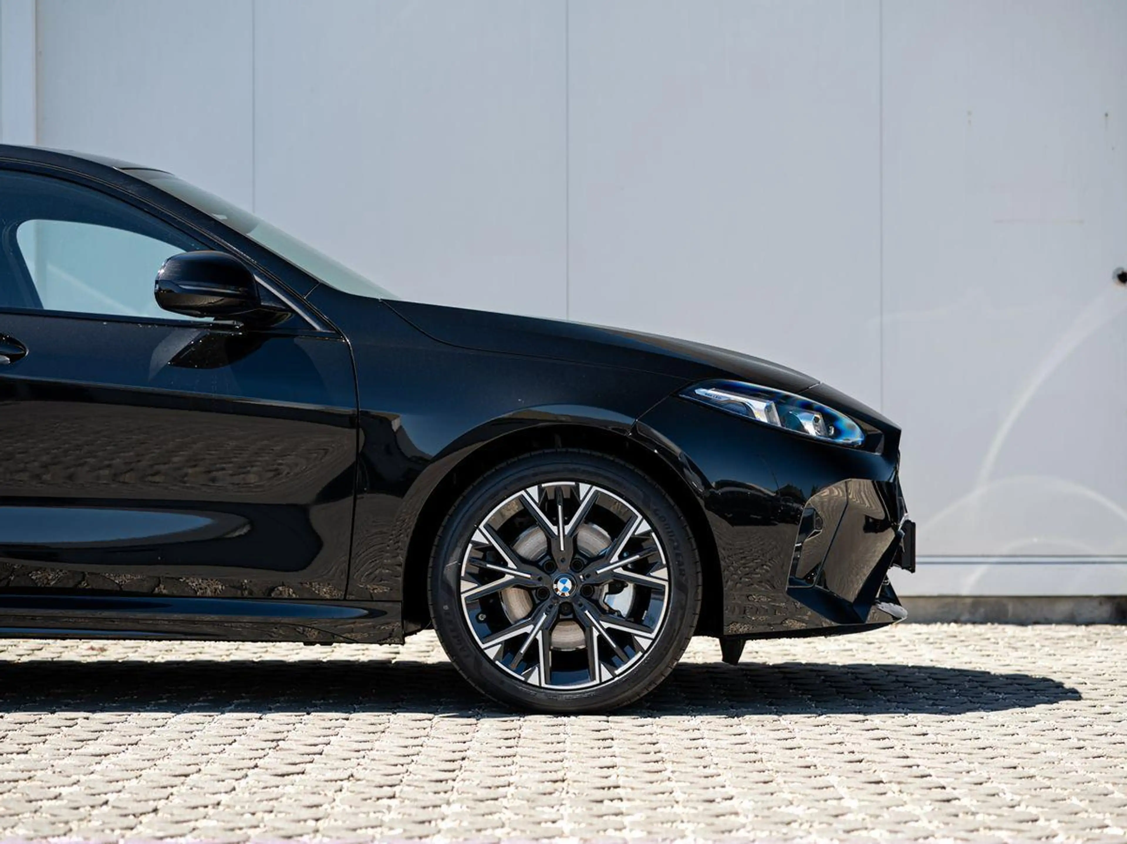 BMW 118 d M Sport PANO aLED KoZg eKlappe Lenkr-Heiz — photo 7
