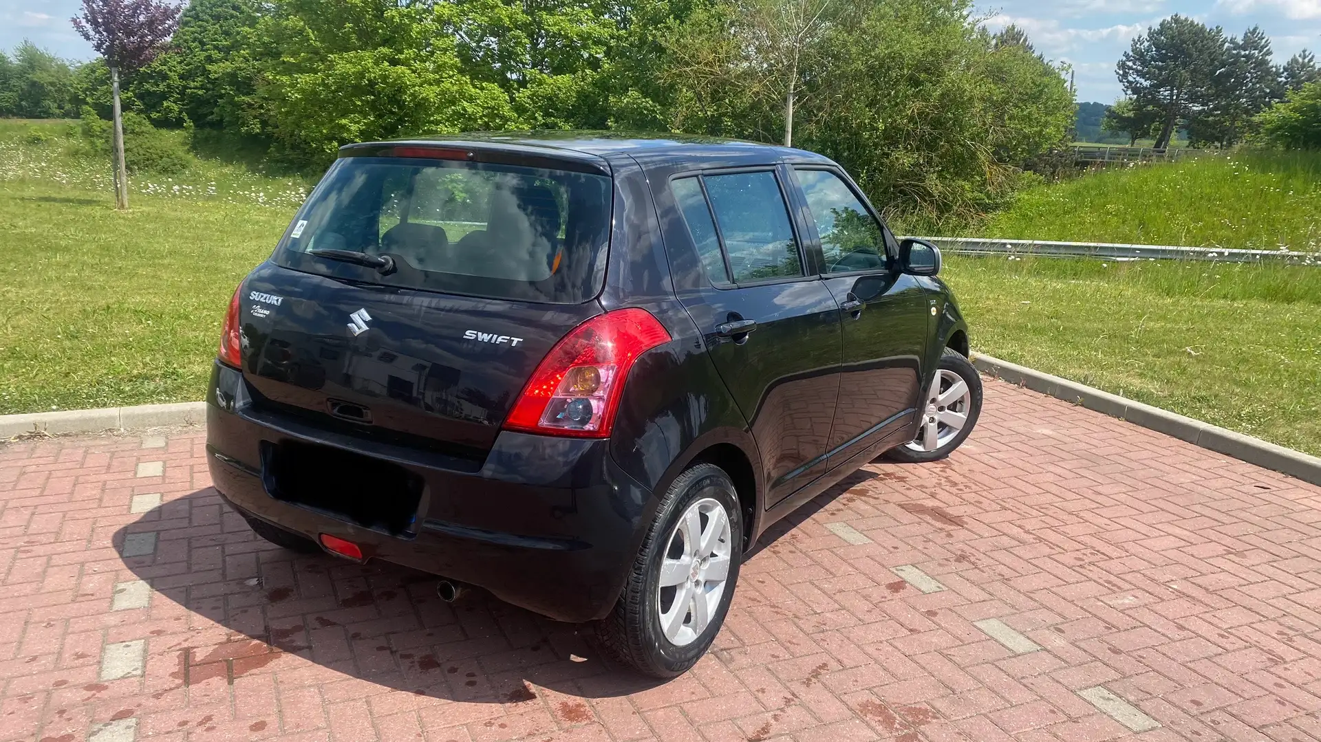 Suzuki Swift 1.3 DDiS 75ch In The City - 2