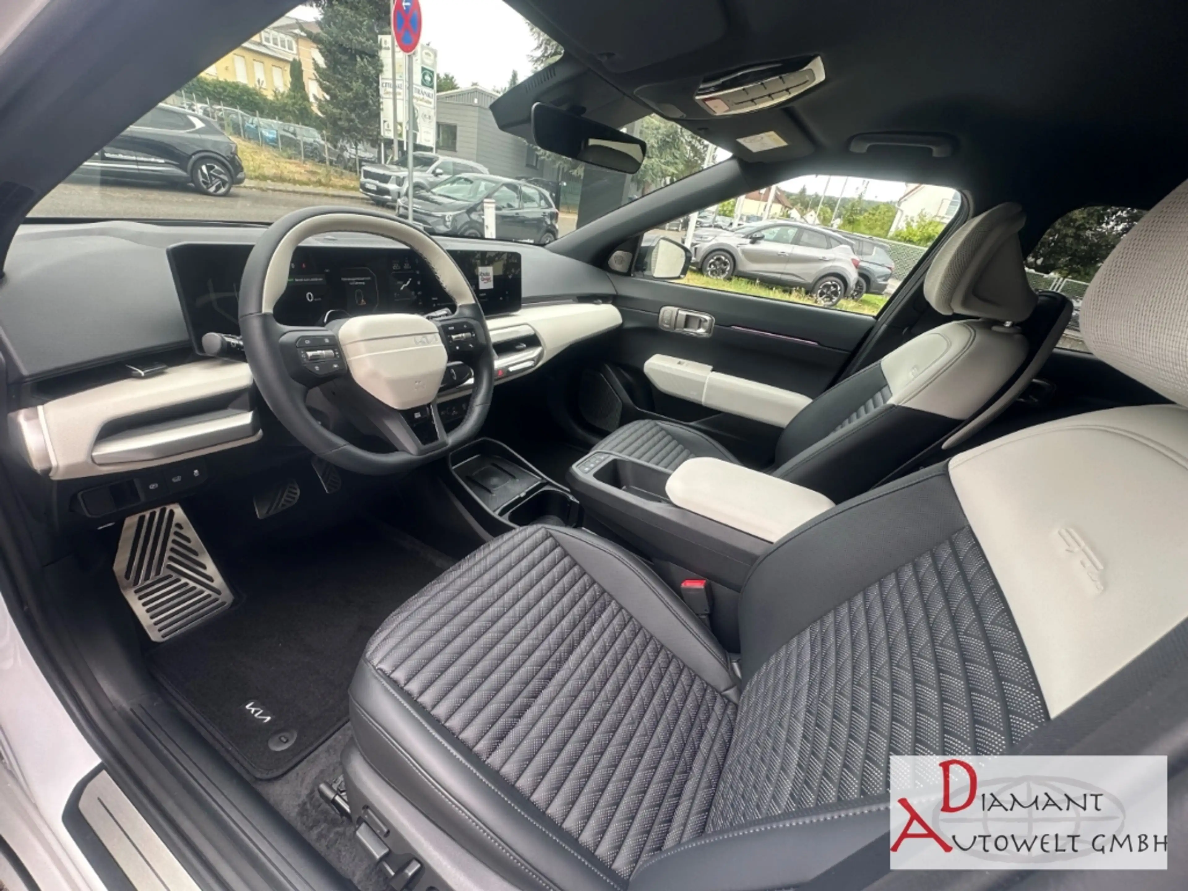 Kia EV4 81 KW FWD GT-Line DriveWise-, Comfort-, Connect-Pa — photo 8