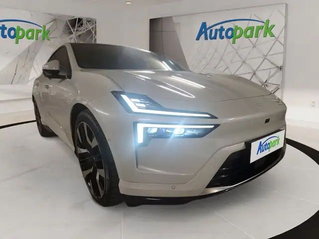 Polestar 4 Polestar 4 Long Range Dual Motor Long Range Dual Ansicht 22