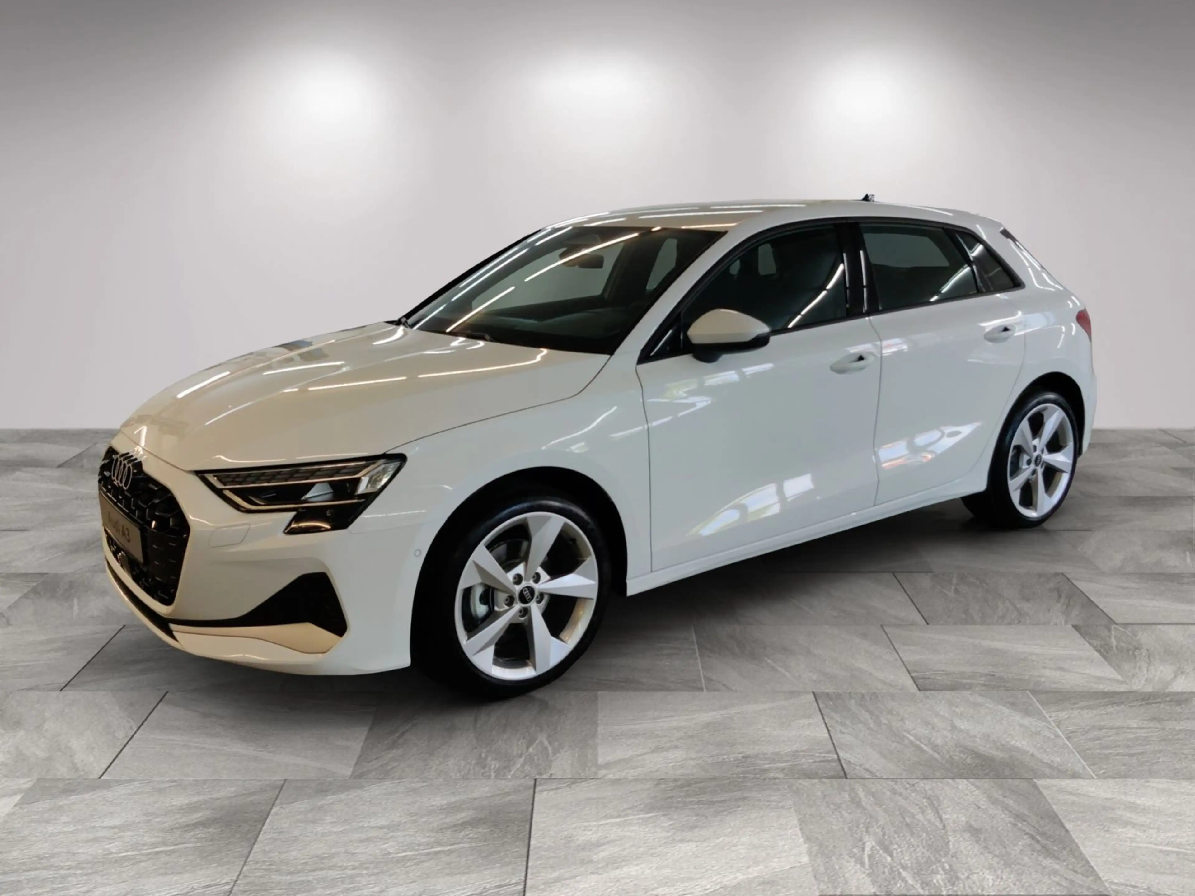 Audi A3 Advanced 1.5 TFSI S-tr/LED/Navi/RFK — photo 2