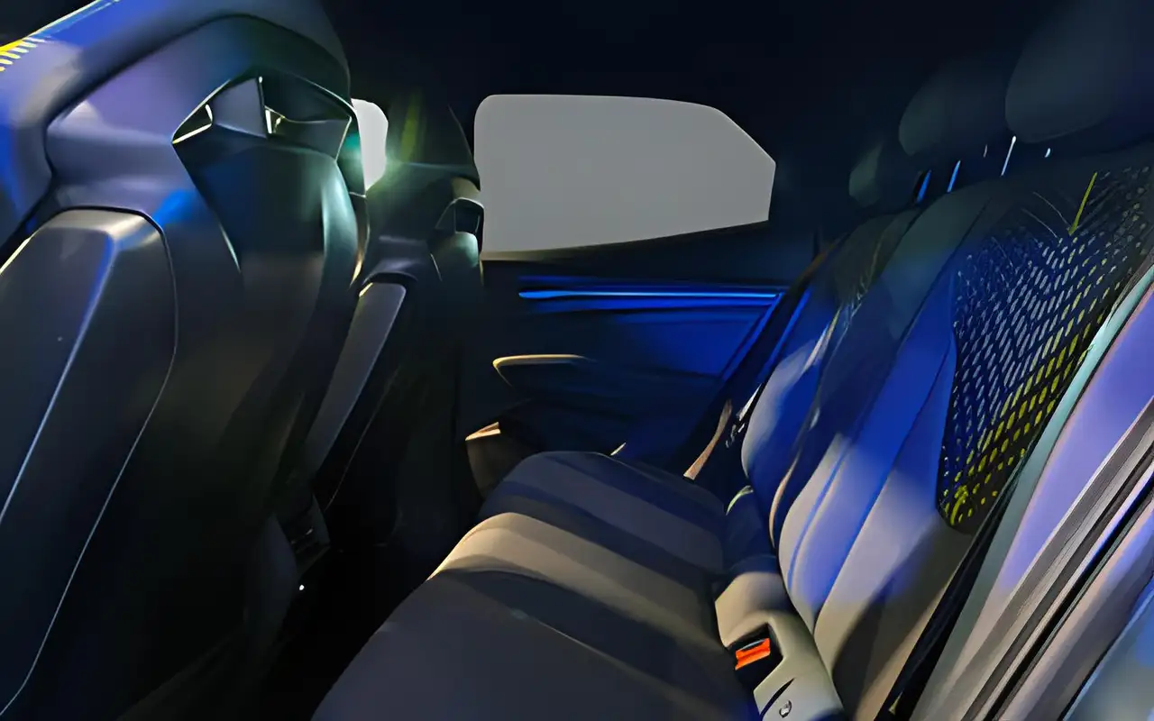 CUPRA Raval E 155 kW (52 kWh) — photo 9 sur 9