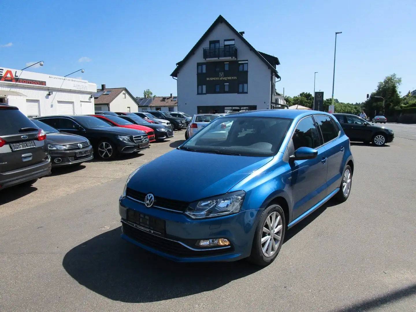 Volkswagen Polo V 1.4 TDI Lounge BMT *AHK*PDC*KLIMAAUT* Blauw - 1