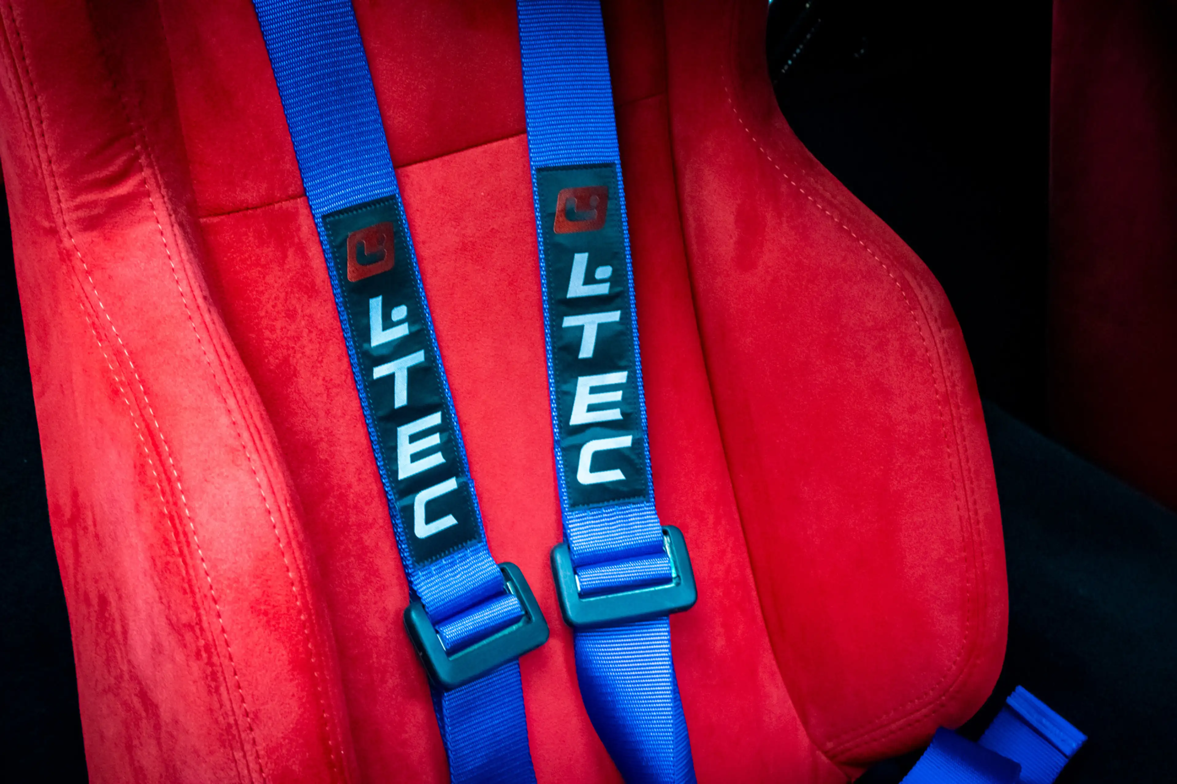 Ferrari 575 575M GTC Stradale | Kaeve Coachbuilt Series — photo 39