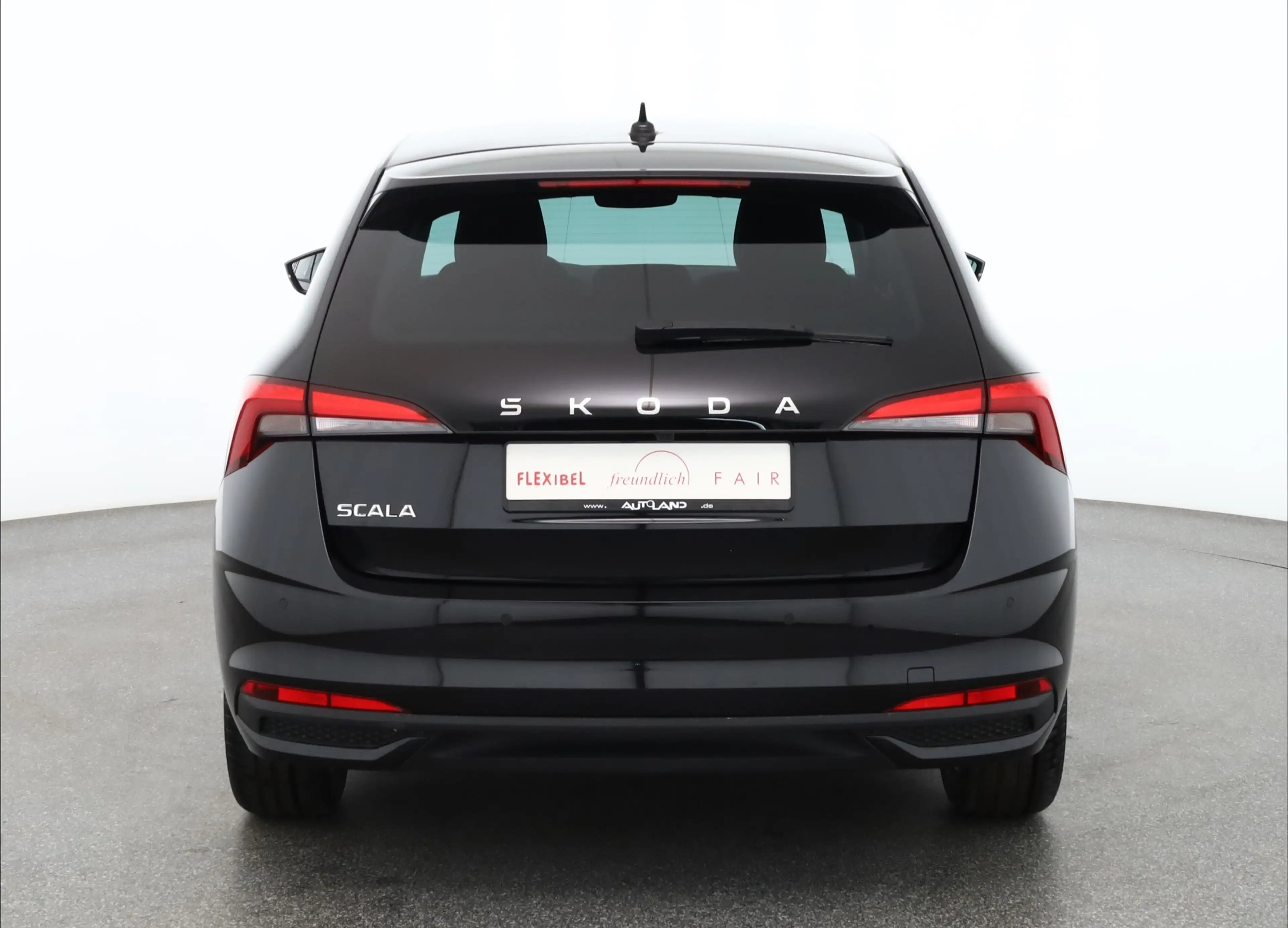 Skoda Scala 1.0 TSI DSG LED Kamera Tempomat — photo 4
