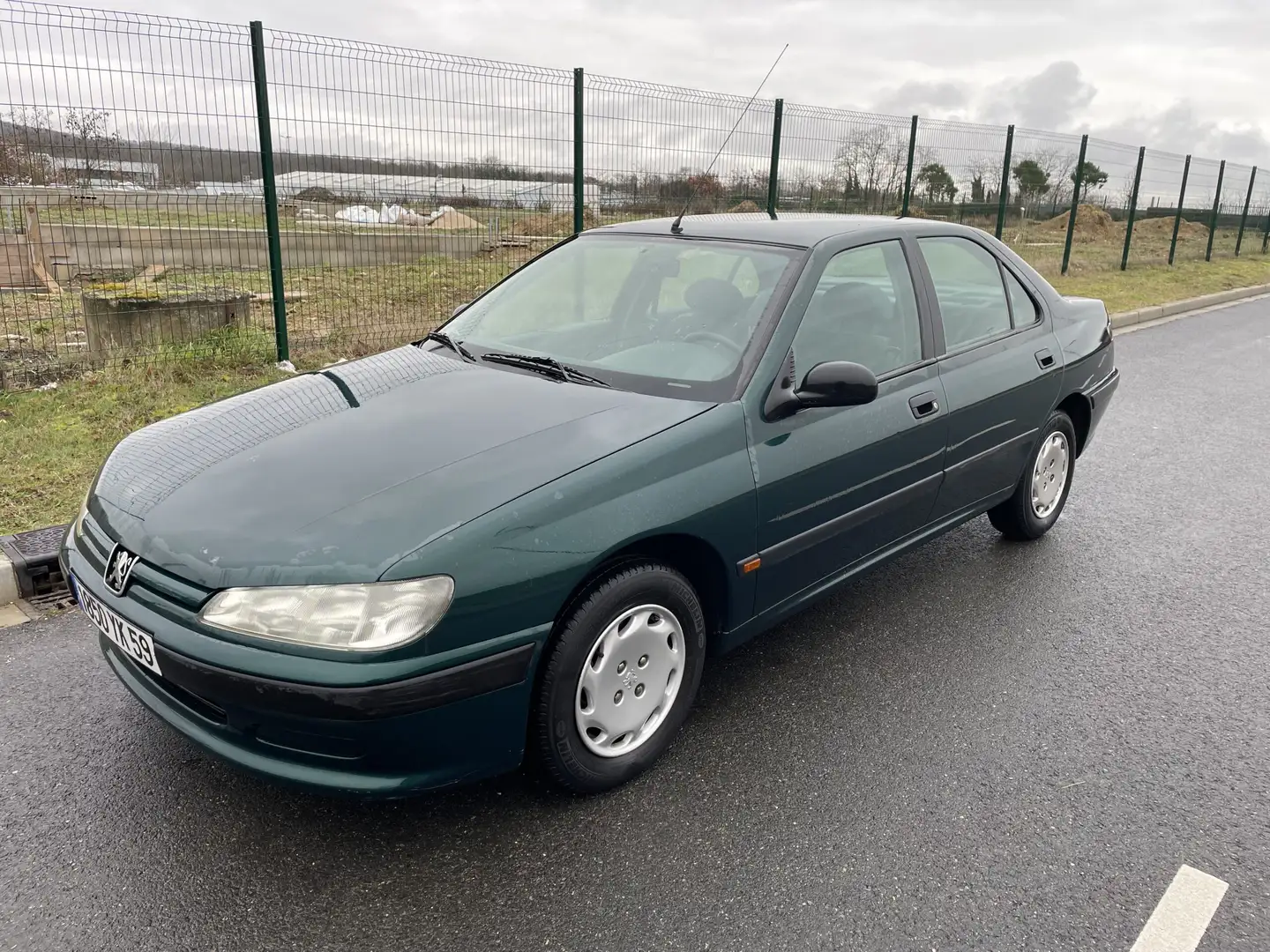 Peugeot 406 1.8 SL - 1