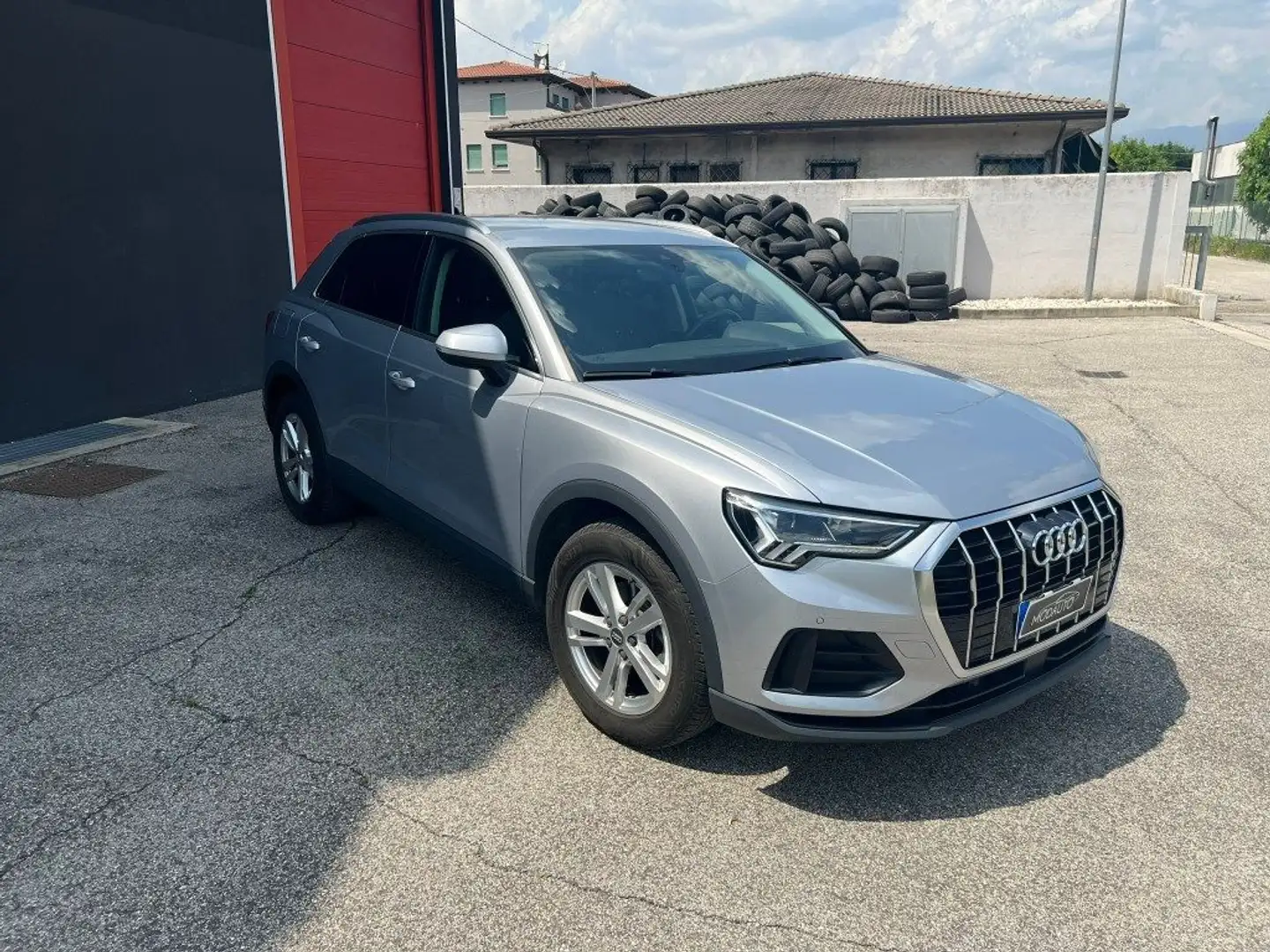 Audi Q3 35 TDI S tronic Business Advanced Argento - 1