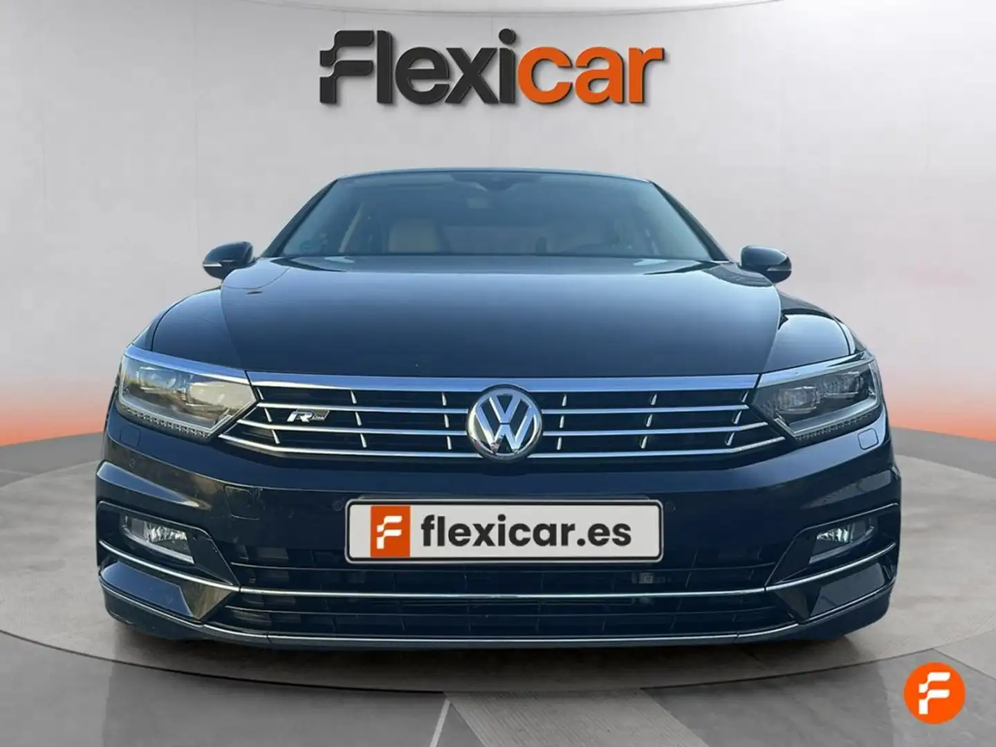Volkswagen Passat Advance 2.0 TDI 110kW (150CV) Zwart - 2