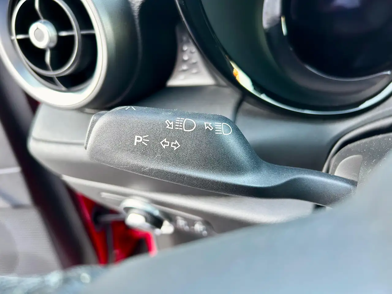 Alfa Romeo Tonale 2023 — фото 15
