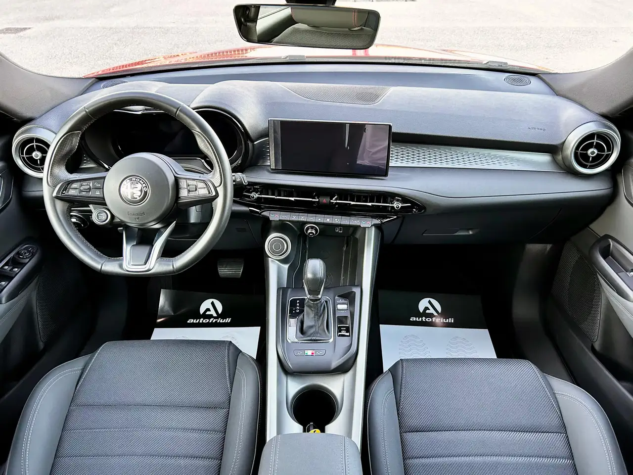 Alfa Romeo Tonale 2023 — фото 11