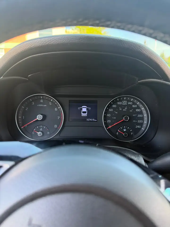 Kia Forte снимка Kia Forte