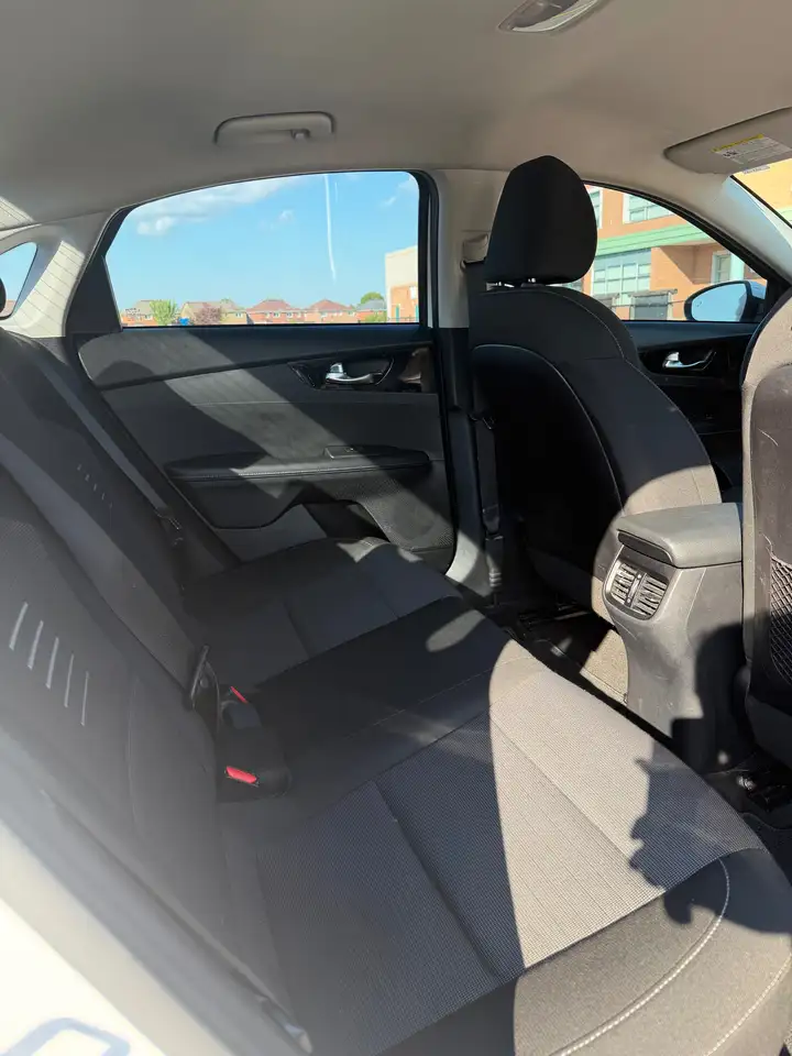 Kia Forte снимка Kia Forte