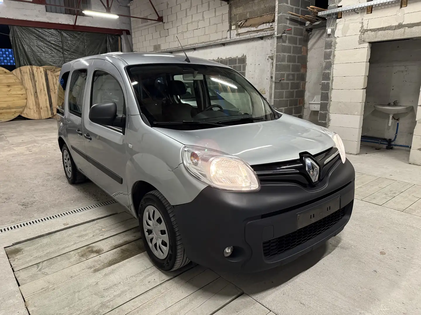 Renault Kangoo 1.5 DCI - 80 Privilège - 2