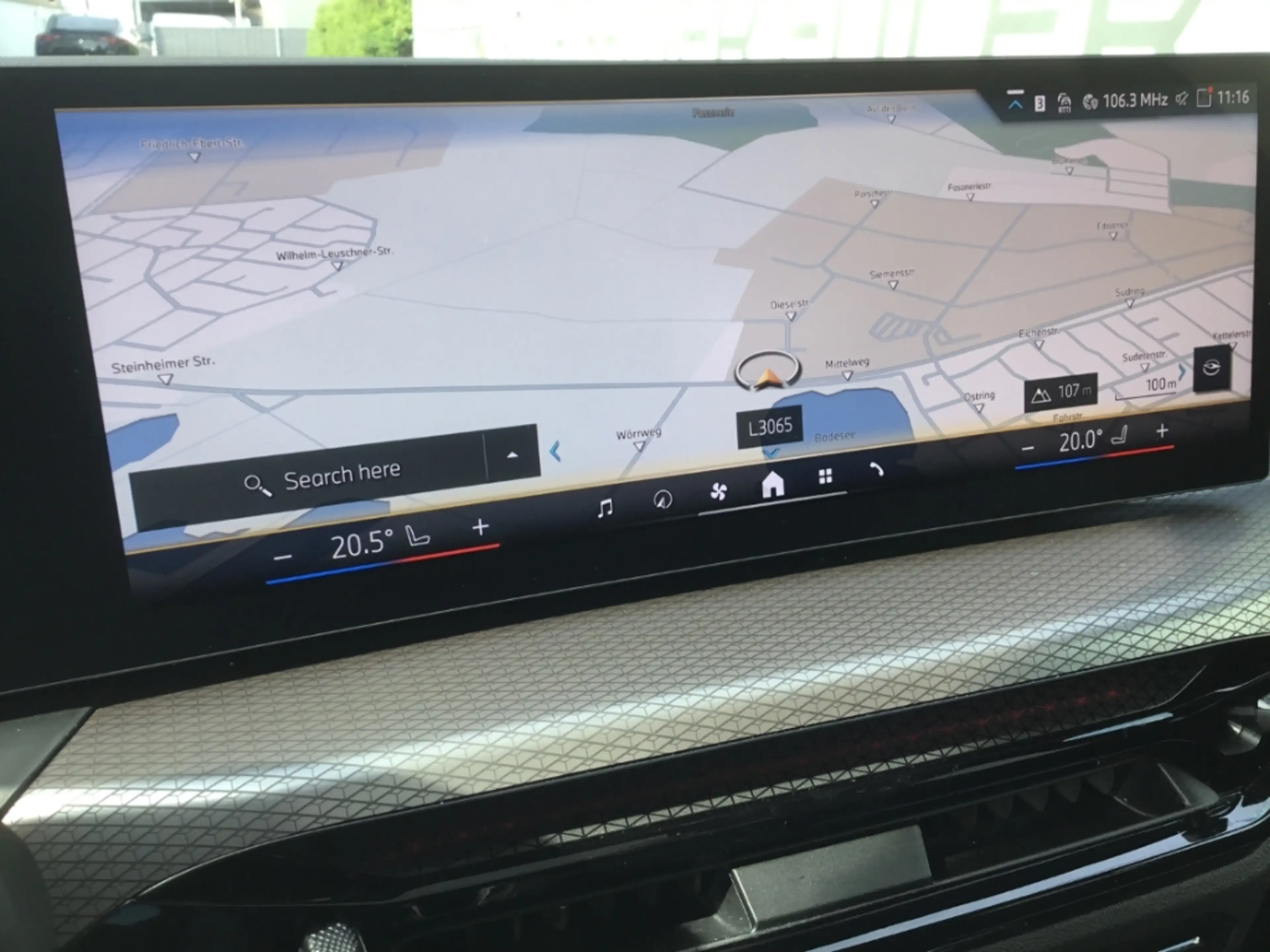 BMW 320 iA Limo M-Sport 18''SR adLED ACC Kamera Driving As — photo 12