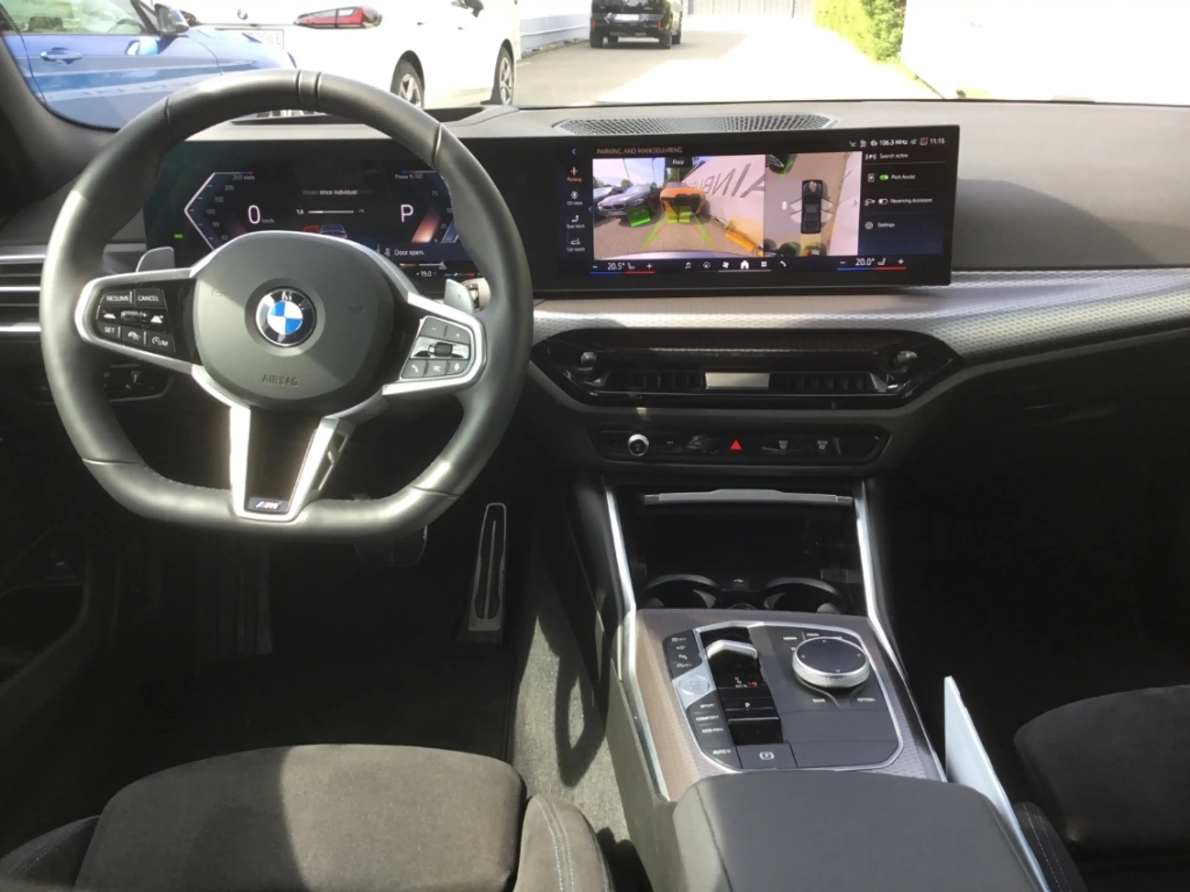 BMW 320 iA Limo M-Sport 18''SR adLED ACC Kamera Driving As — photo 10