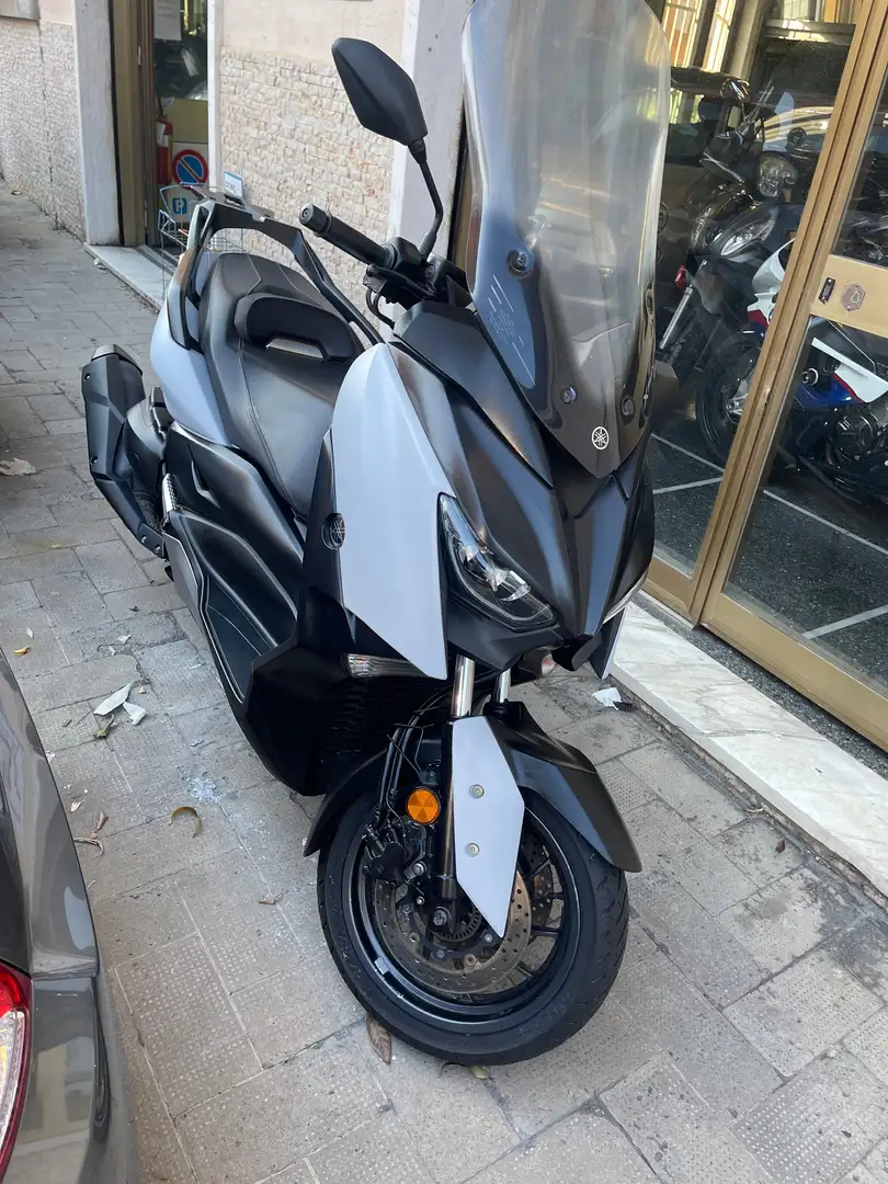 Yamaha X-Max 400 Alb - 2