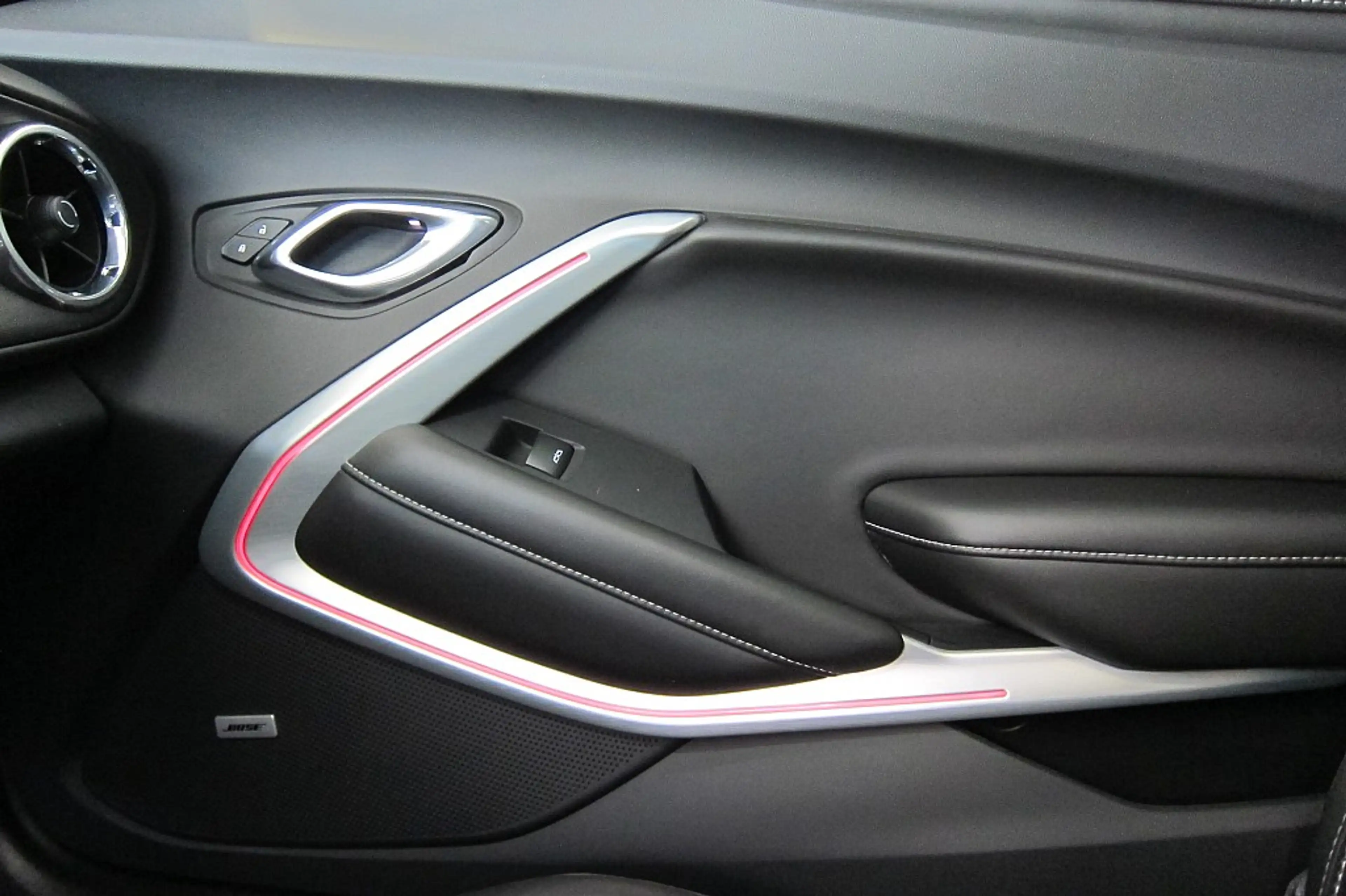 Chevrolet Camaro 2,0 Turbo Coupe EINZELSTÜCK — photo 12