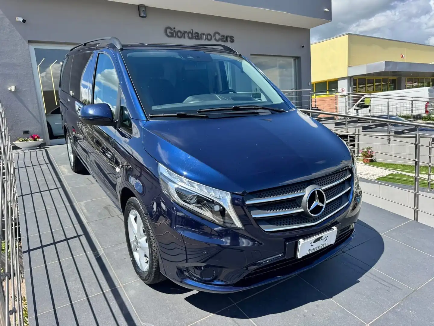Mercedes-Benz Vito 2200 CDI AUTOCARRO 4x4 Blu/Azzurro - 1