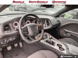 Dodge Challenger 2023 — фото 13
