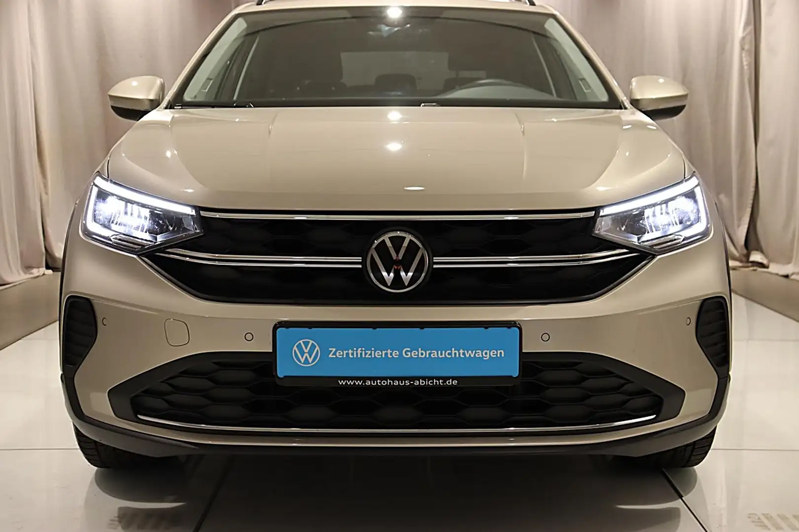 Volkswagen Taigo MOVE 1.0 TSI DSG ACC LED KAMERA PDC TEMPOMAT Argent - 2