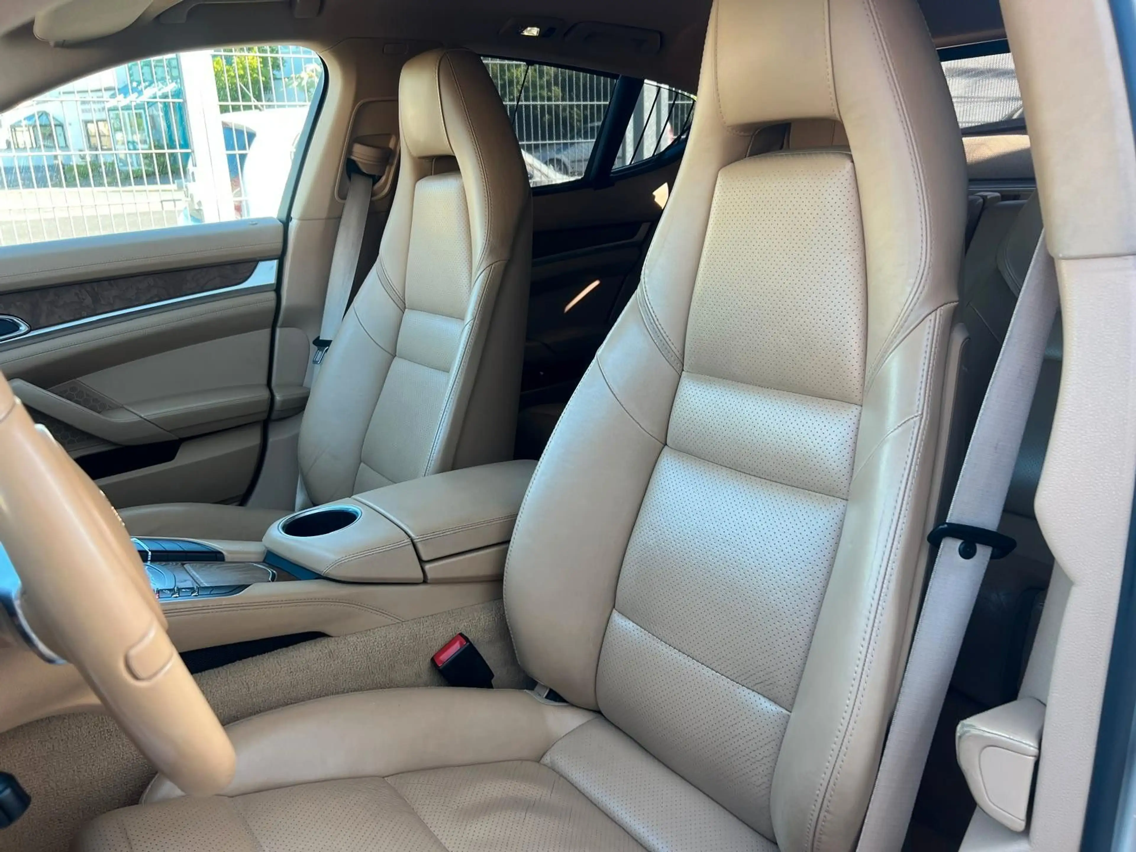 Porsche Panamera Diesel — photo 10
