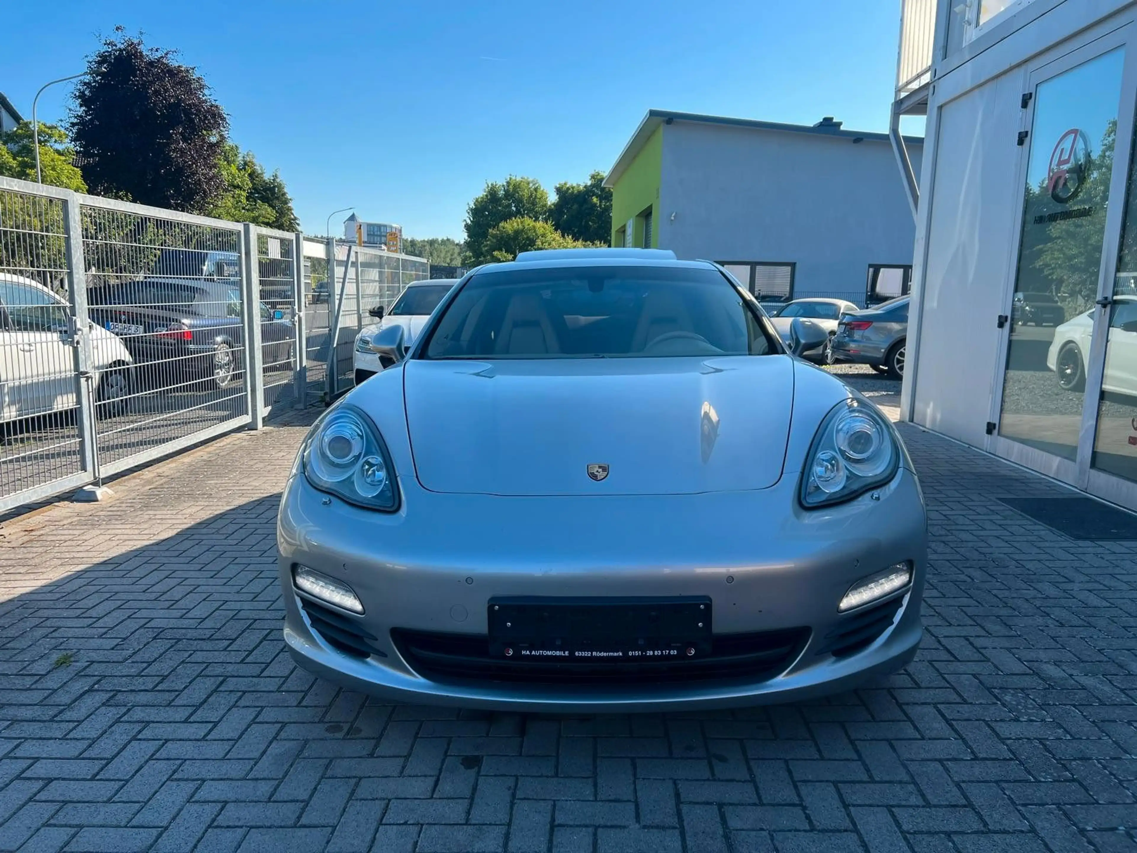 Porsche Panamera Diesel — photo 2