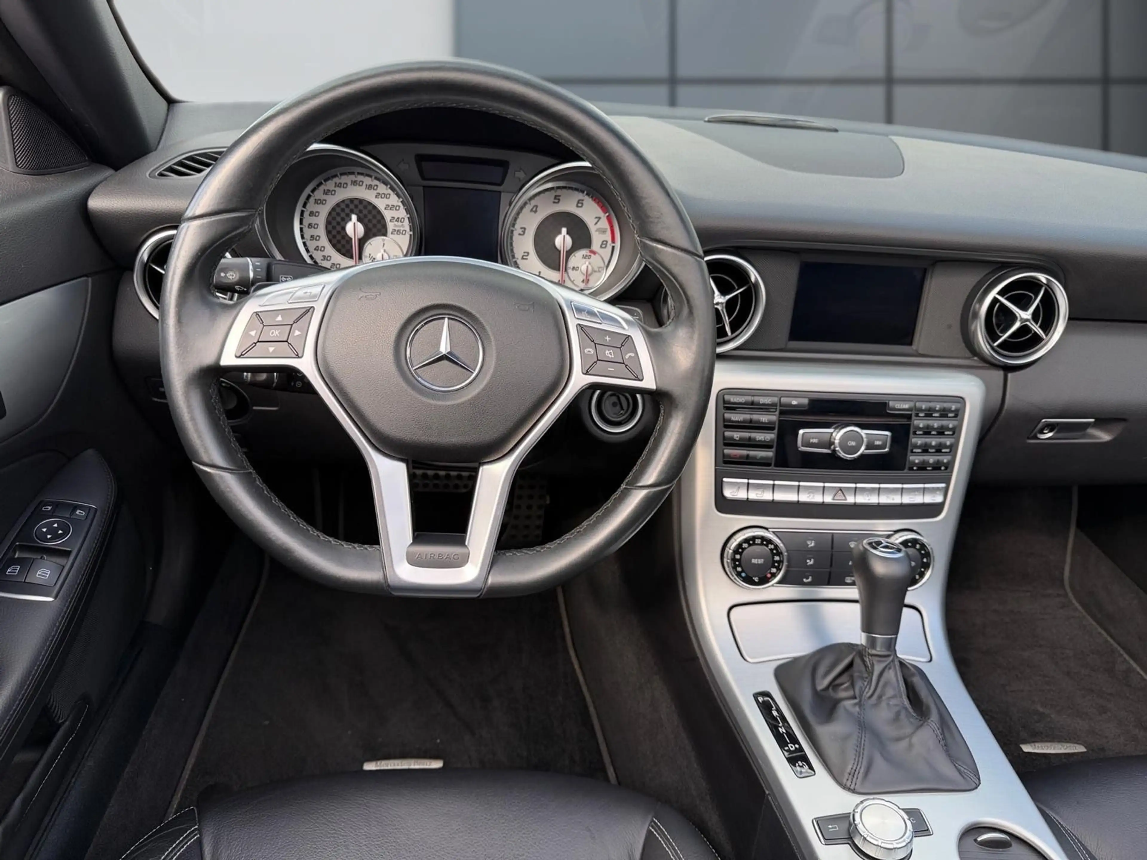 Mercedes-Benz SLK 200 SLK Roadster SLK 200 BlueEfficiency AUTO — photo 10