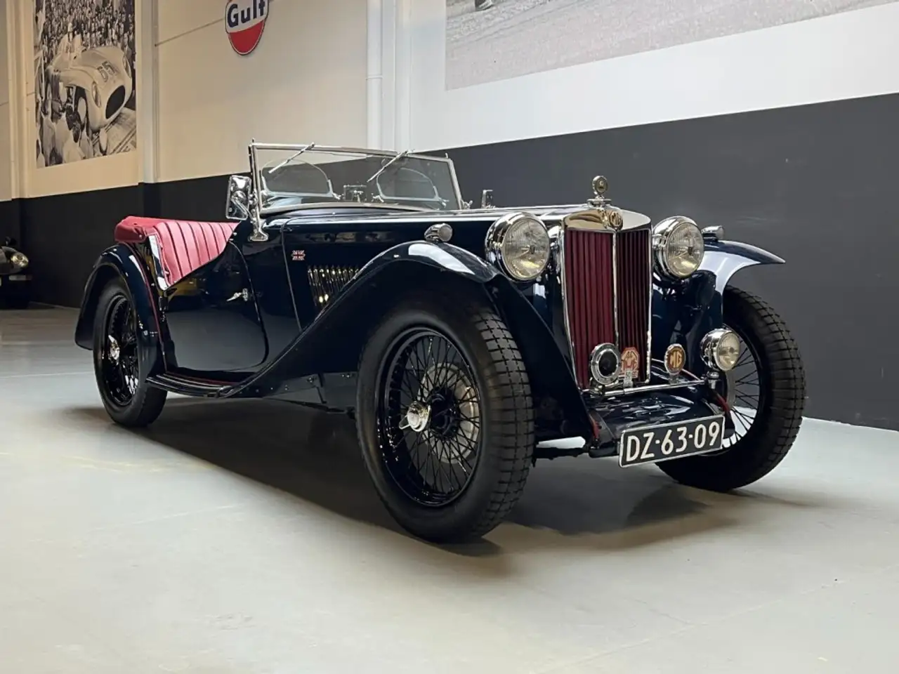 MG Midget fully restored (1949), foto 3